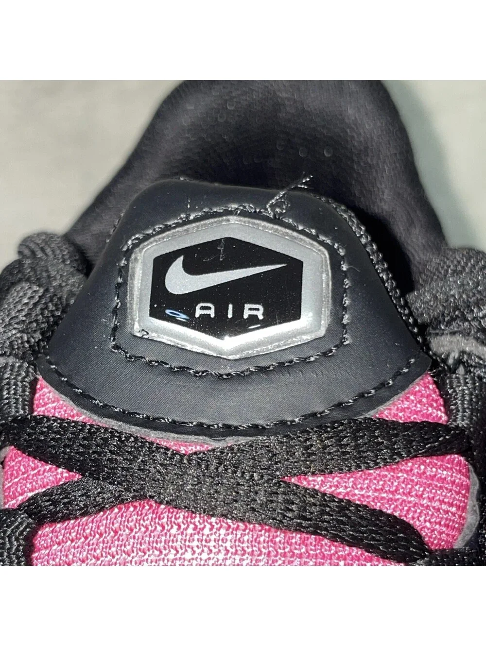 Nike Air Max Plus TN 'Pink Black Gradient’ Sneakers BRAND NEW - 5.5Y Or 7W SLD